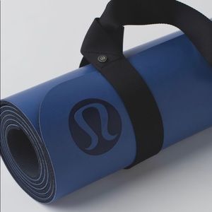 lululemon yoga mat holder